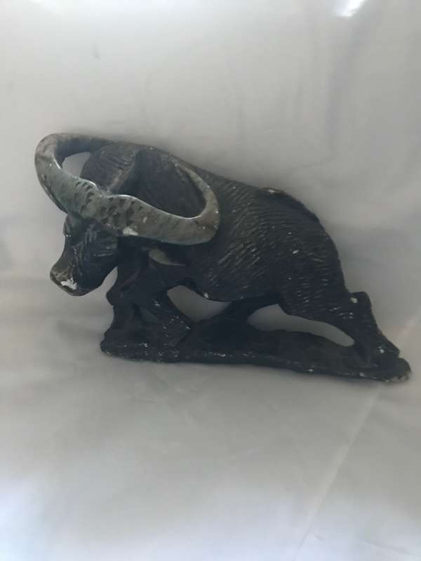 Buffalo sculpture