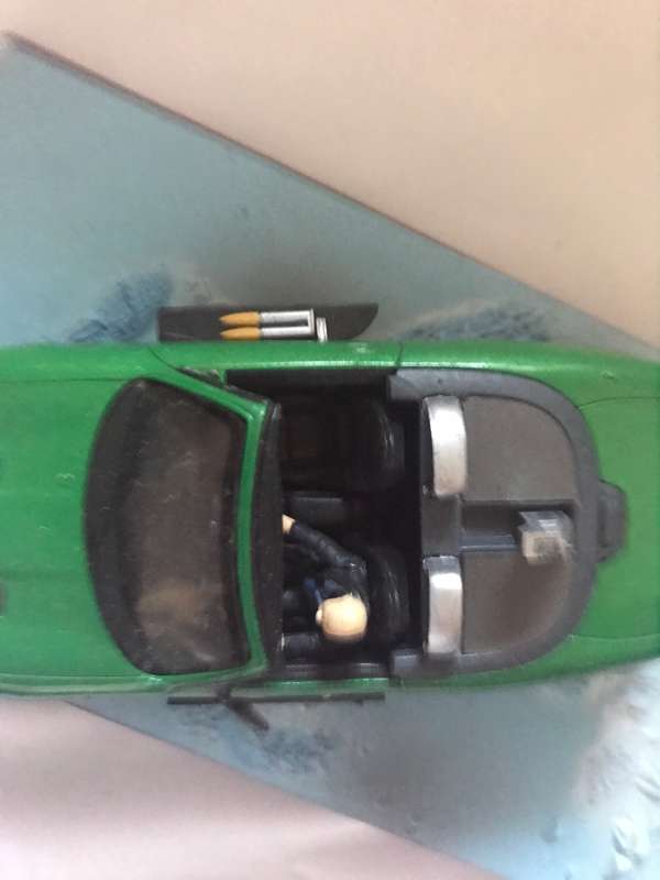 Bond 007 - Jaguar XKR from Die Another Day collectable car