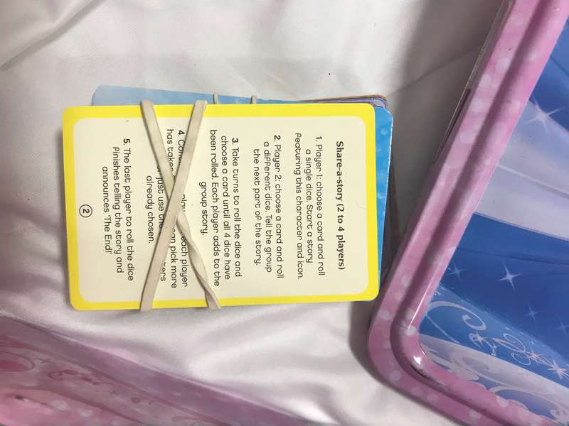 Disney Princess Limited edition Tin box with cards