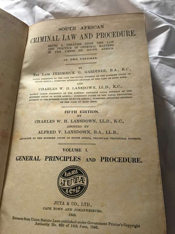 South African Criminal law and Procedure 5th edition 1946 volume 1