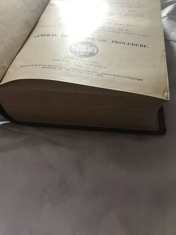 South African Criminal law and Procedure 5th edition 1946 volume 1