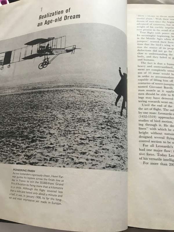 Flight, (Life science library) Hardcover  by H. Guyford Stever (Author)