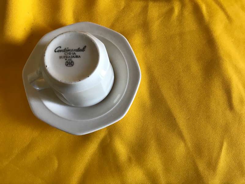 Espresso  cups 8 and sauces 8 with tray Continental china supra dura