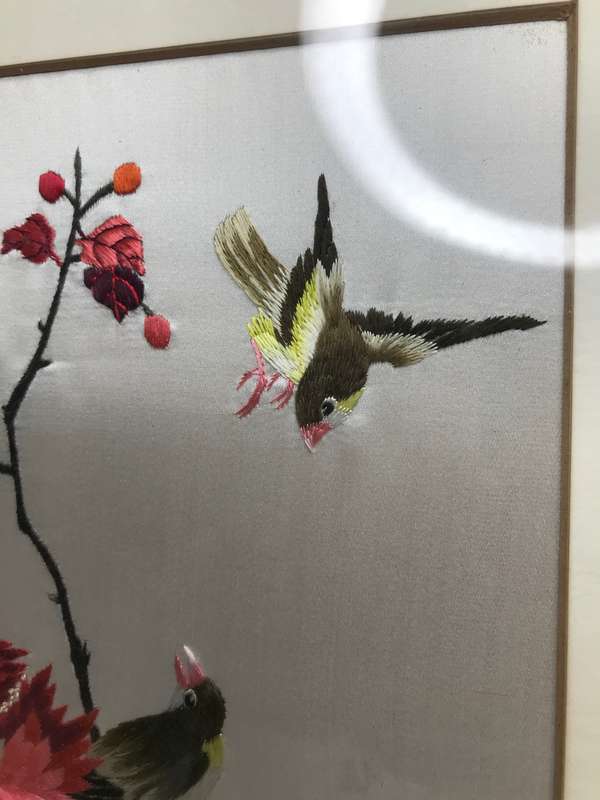 Chinese Silk Embroidery Vintage Mid Twentieth Century Republic Period 1912-1949 40cm x 31cm