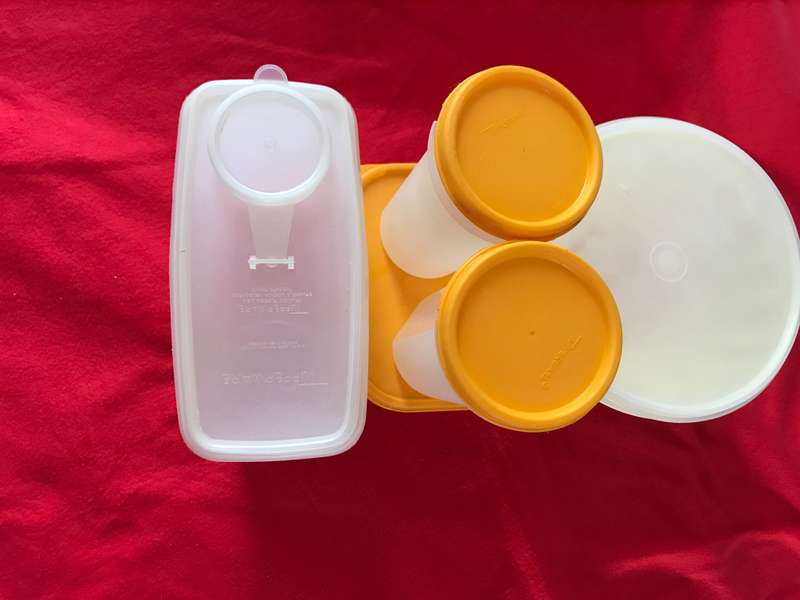 Tupperware 5 piece set