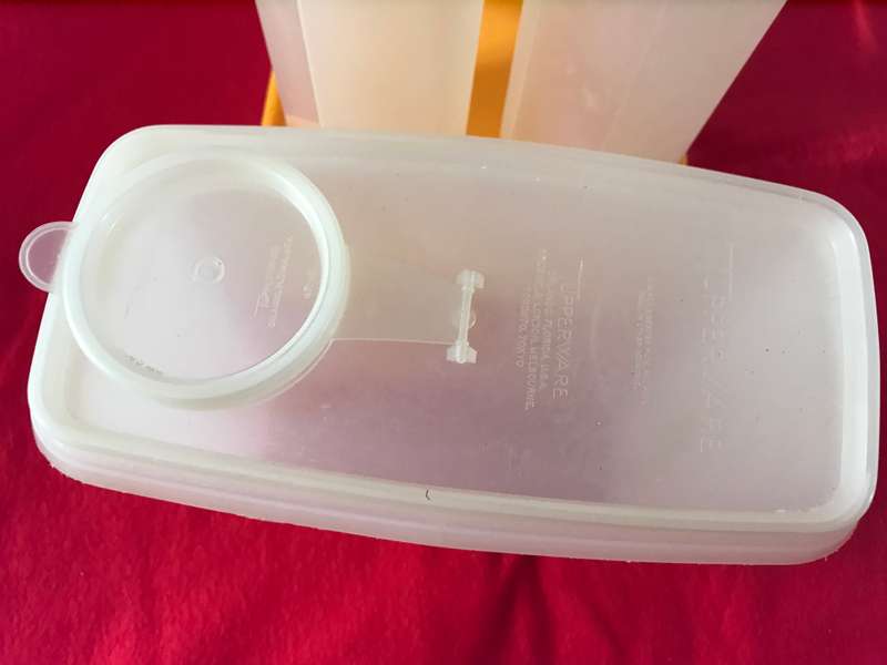 Tupperware 5 piece set