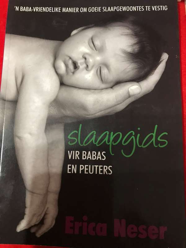 Baba boeke x 4 (babagim, stap vir stap grootword, slaapgids, koester jou baba)