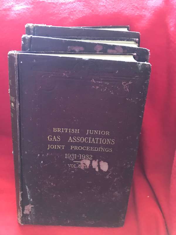 Vintage british junior gas associations joined proceedings volume xxv Lot 3 books