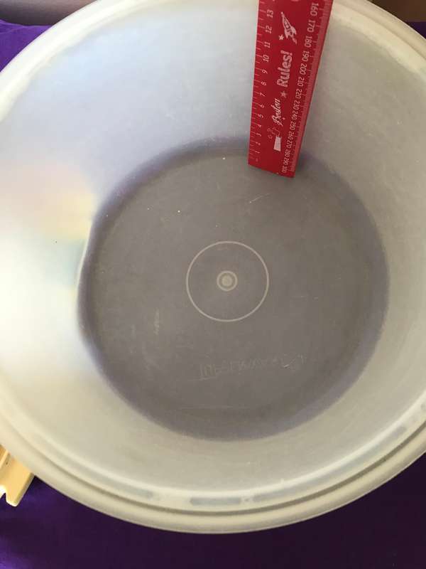Tupperware lot 3