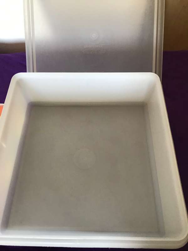 Tupperware lot 3