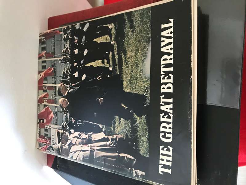 World War 2 Magazine Collection by Orbis - 8 Volumes in their Binders