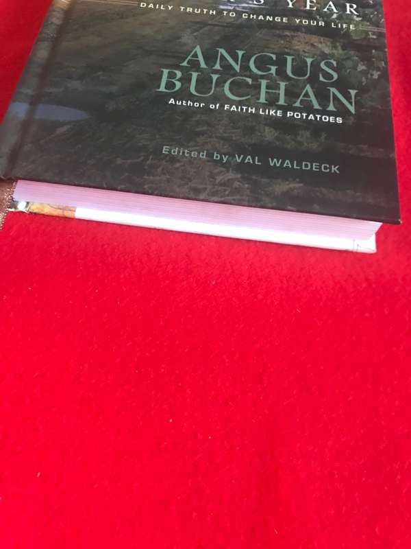 A Farmers Year Angus Buchan Val Waldeck