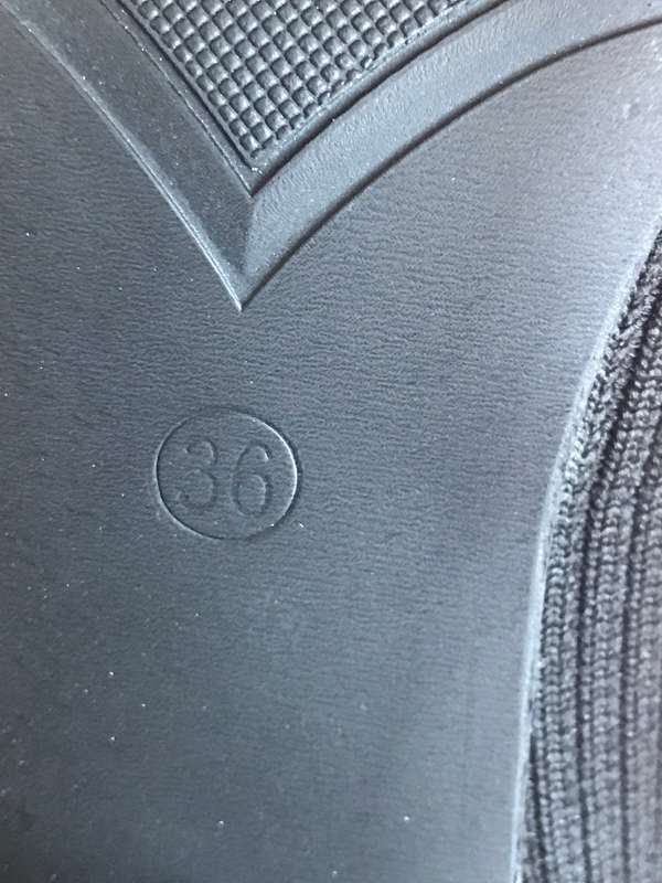 Ladies black boot brand new size 36