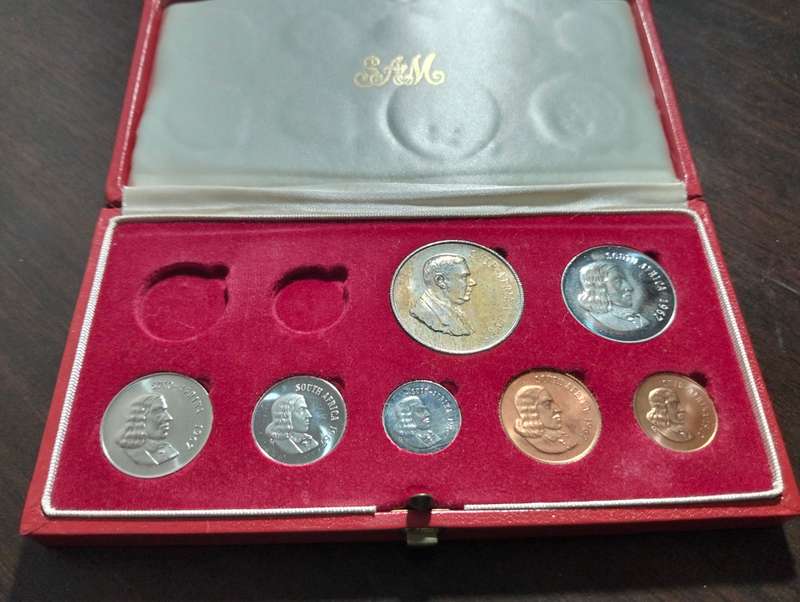 1967 RSA Proof Set in Original Red SA Mint Box No Gold