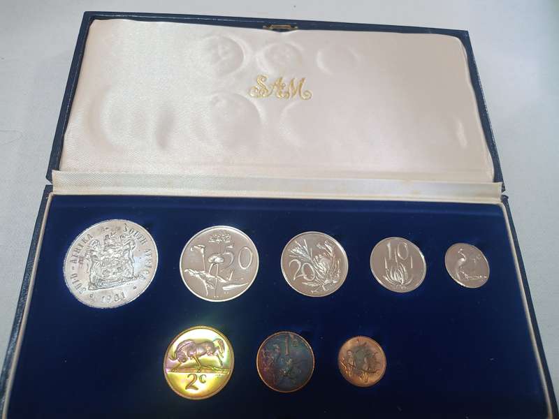 1981 RSA Proof Set in Original Blue SA Mint Box No Gold