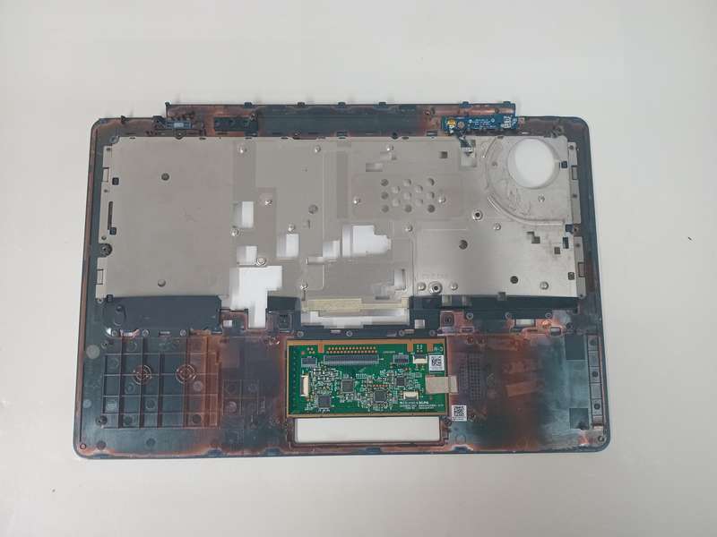 Dell OEM Latitude E7440 Palmrest - CN-007YM8