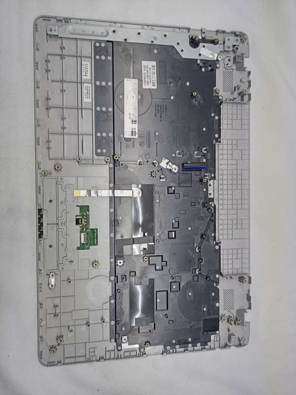 SAMSUNG 270E SERIES TOP HOUSING PALMREST KEYBOARD