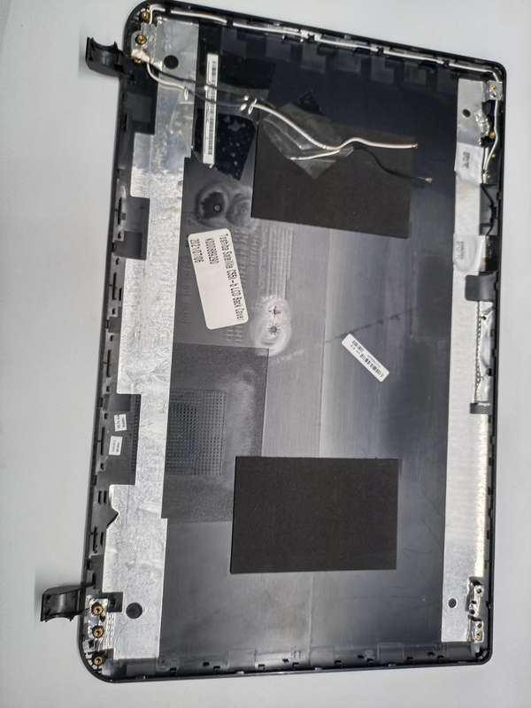 Toshiba Satelite C551- LCD Back Cover