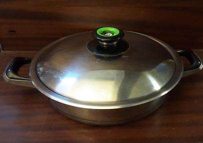 AMC Gourmet Roaster cooking Pot 30 cm x 7 cm