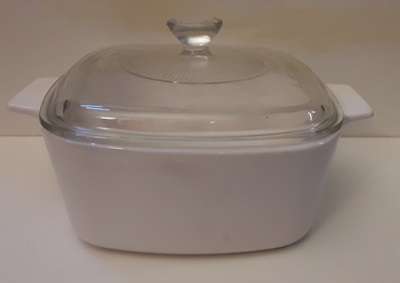 Corning ware lidded Dish USA - 1.5 L - 18 cm x 7 cm