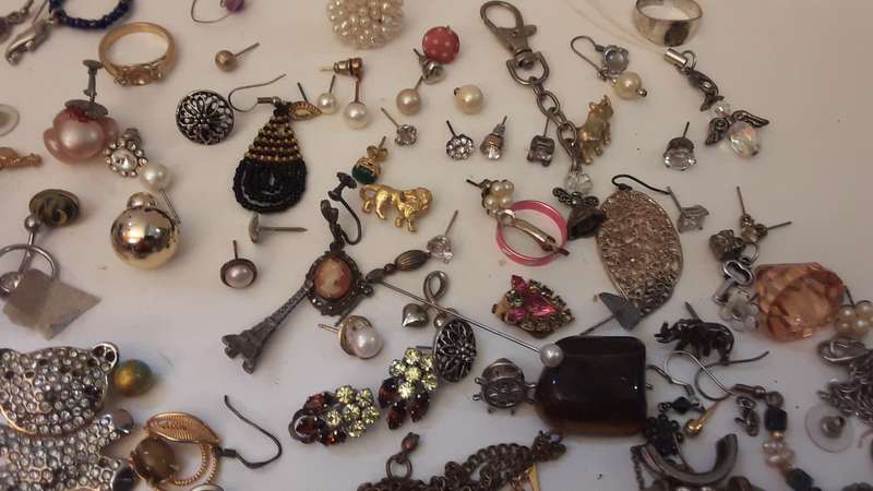 Bulk Lot of Incomplete Earrings and other pieces for re-purposing