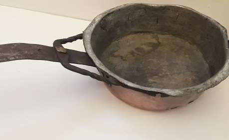 Antique Copper  Pan  for Decor