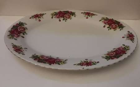 Royal China English Rose Oval Platter Plate 35 cm x 26 cm