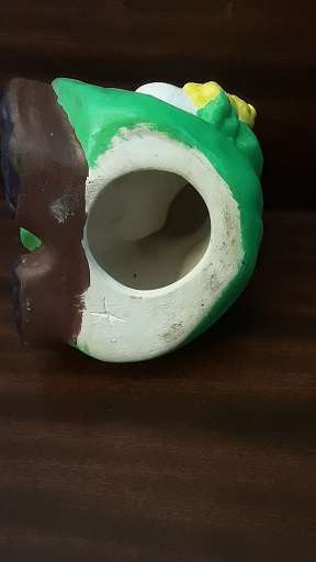 Pottery Girl Ornament 18 cm