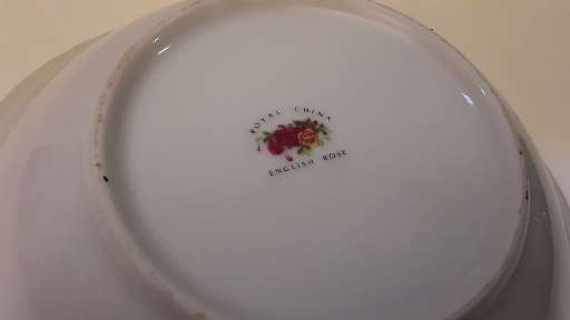 Royal China English Rose Bowl 22 cm x 6.5 cm