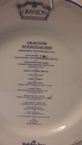 Holiday Inn Grayston New Years Eve Gala Dinner Plate 25 cm