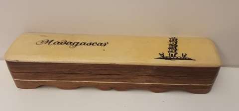 Madagascar Pen Box 18 cm