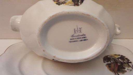 Constantia Gravy Boat Jug and Plate