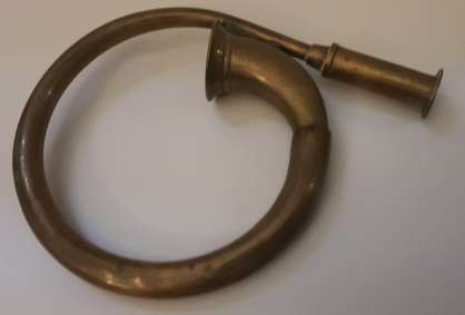 Small Brass  Blowing Horn  15 cm