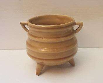 Three legged Potjie Style Vase Jar 10 cm