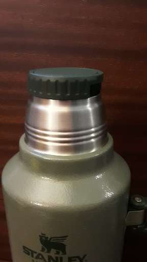 Stanley Classic Vacuum 1.9L Hammertone Green Flask 37 cm