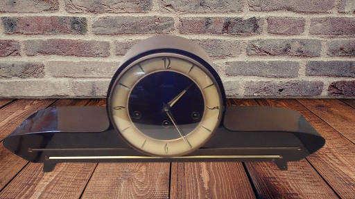 Maxter Germany Wind-up Mantel Clock in working order with Key