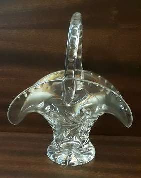 Leave  Cut Glass Basket  15 x 13 cm
