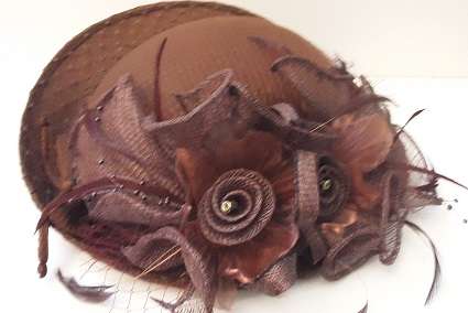 Women's   Hat - Brown 18 x 16 cm