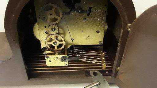 Maxter Germany Wind-up Mantel Clock in working order with Key