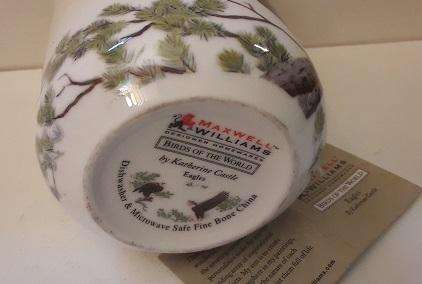 Maxwell Williams Birds of the World Eagle 10 cm