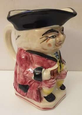 Toby Jug   11 cm