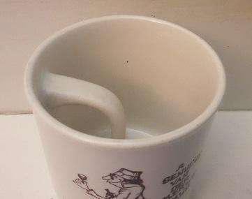 A Genuine van der Merwe 9 cm Mug