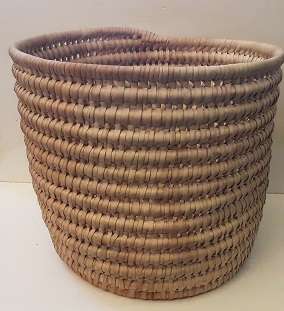 Wicker pot plant holder / storage bin / waste basket 24 x 28 cm