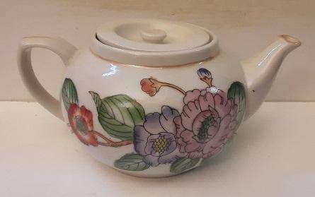 Oriental Teapot 9 cm x 14 cm