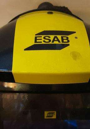ESAB  Warrior Tech  Welding Helmet  ( with Air input ) - never used