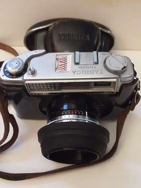 Vintage  Yashica  Japan Minister Camera
