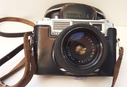 Vintage  Yashica  Japan Minister Camera