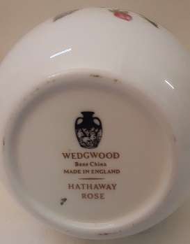 Wedgwood Hathaway Rose  Vase 13.5 cm