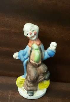 Clown  Figurine 9 cm