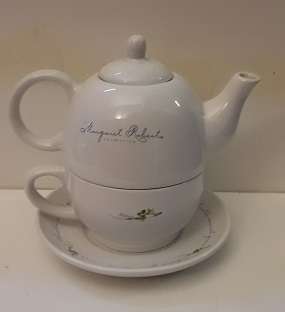 Margaret Roberts Collection Tea For One.